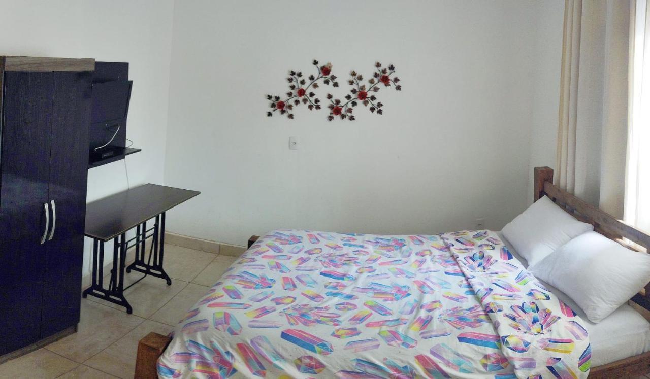 Hostel Dela Tiradentes Eksteriør billede