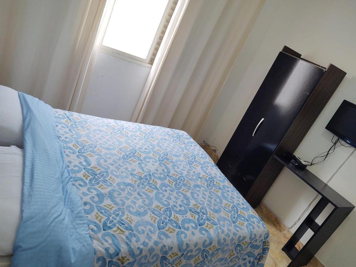 Hostel Dela Tiradentes Eksteriør billede